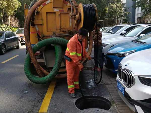 山阳排污管道清淤